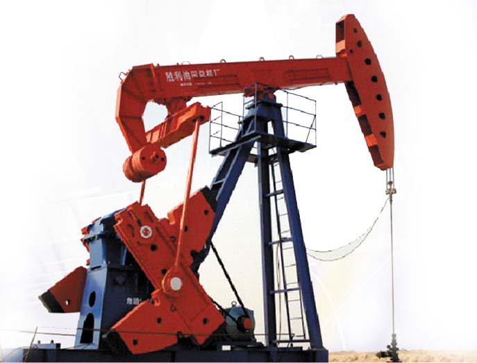 Lower-deviation Barbell Beam-pumping Unit